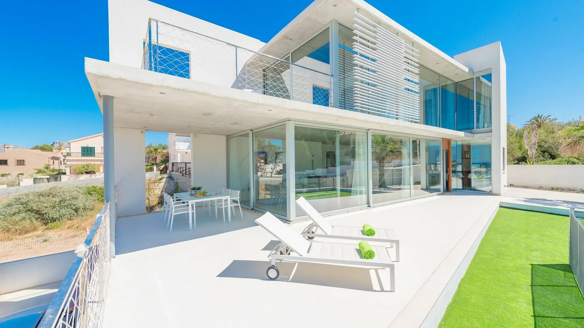 Casa De Vidre Villa Port de Alcudia  Chalet
